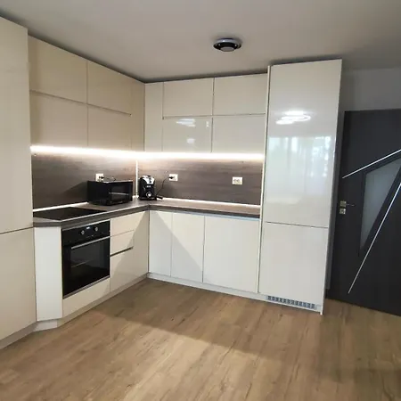 Apartman еневи *